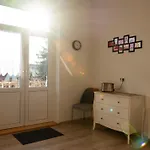 Apartmenthaus Rankestrasse 4 Daire