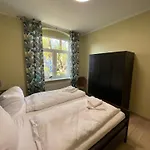 Apartmenthaus Rankestrasse 4
