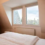 Apartmenthaus Rankestrasse 4 公寓 德累斯顿