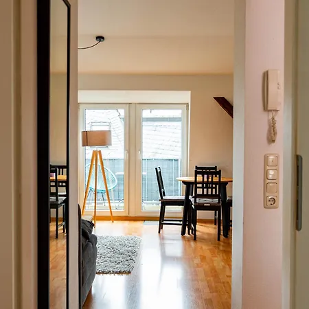 아파트 Apartmenthaus Rankestrasse 4 *