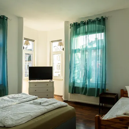 Apartmenthaus Rankestrasse 4