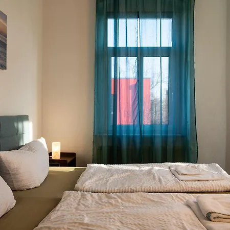 Apartmenthaus Rankestrasse 4 דירה *