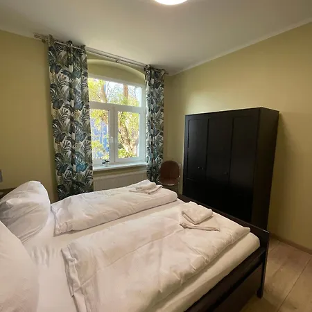 Apartmenthaus Rankestrasse 4