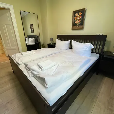 Apartmenthaus Rankestrasse 4 아파트