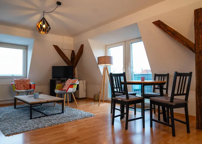 Apartmenthaus Rankestrasse 4 * Dresden