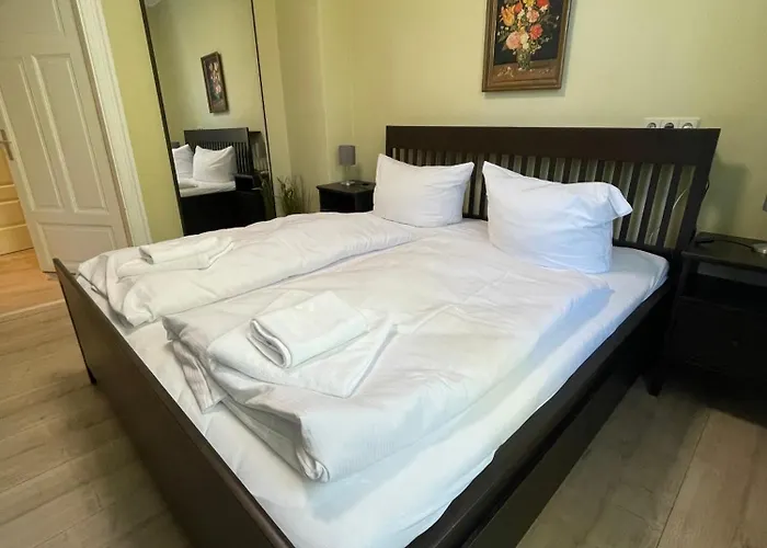 Apartmenthaus Rankestrasse 4 公寓