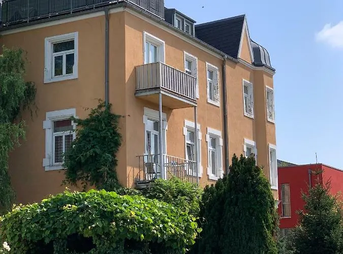 Apartmenthaus Rankestrasse 4